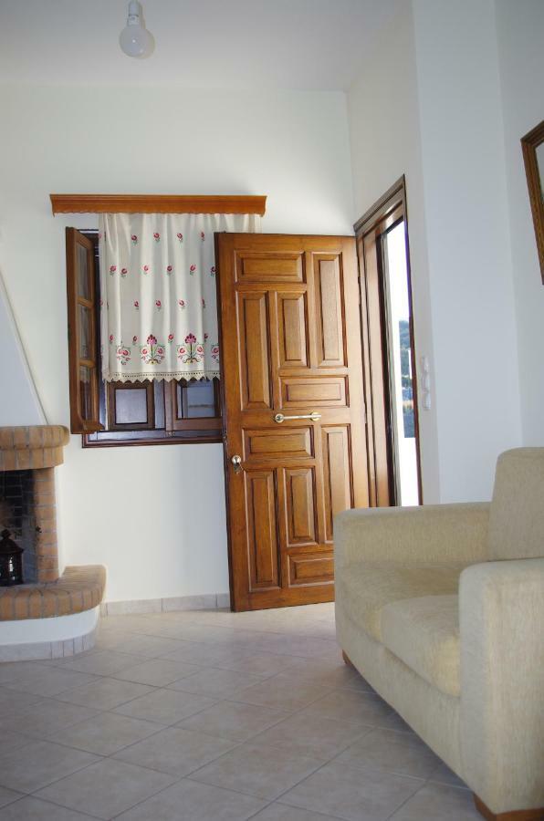 Limnes Home Moutsouna Экстерьер фото